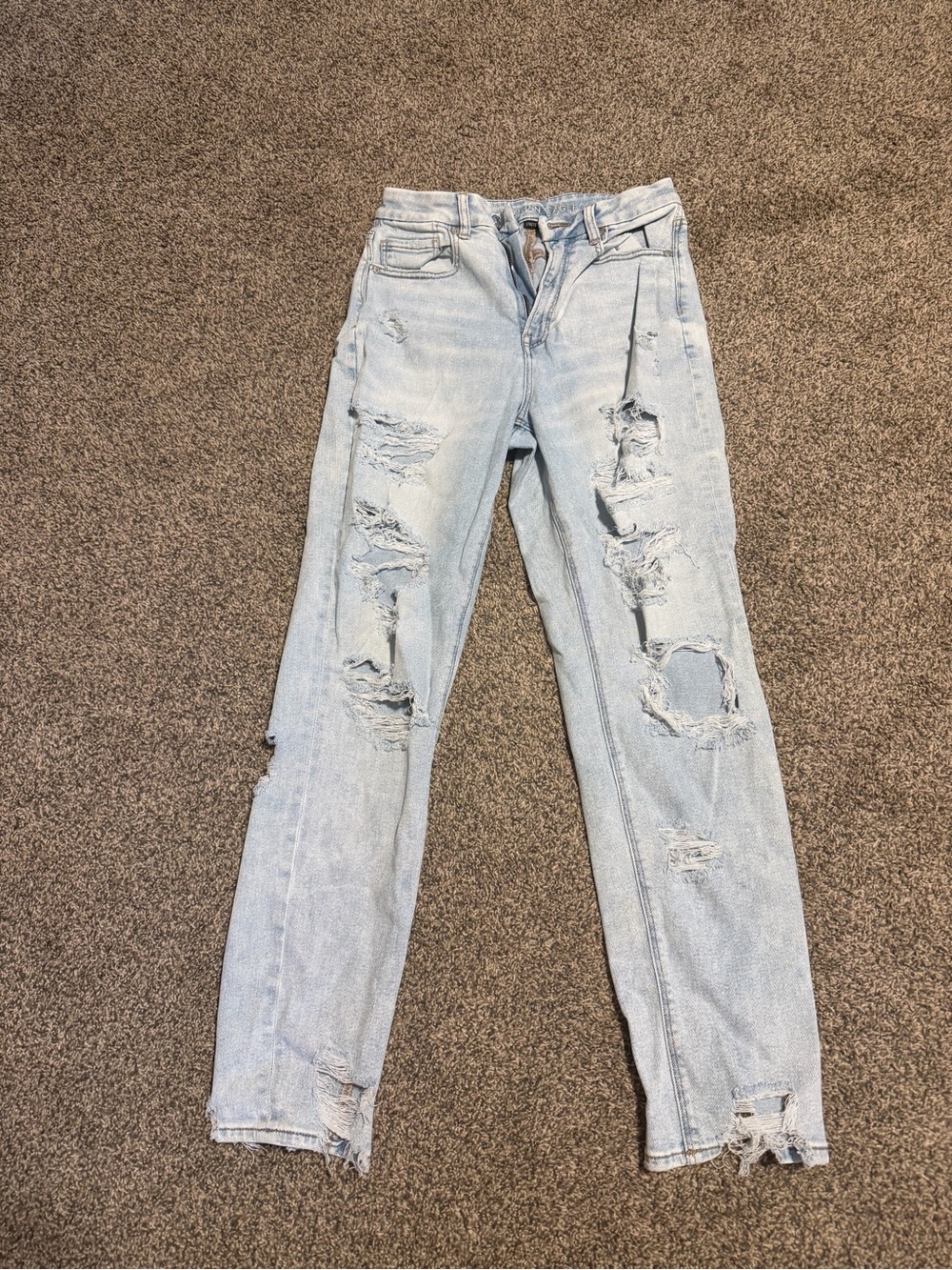 American Eagle Outfitters Light Blue Distressed Skinny Jeans